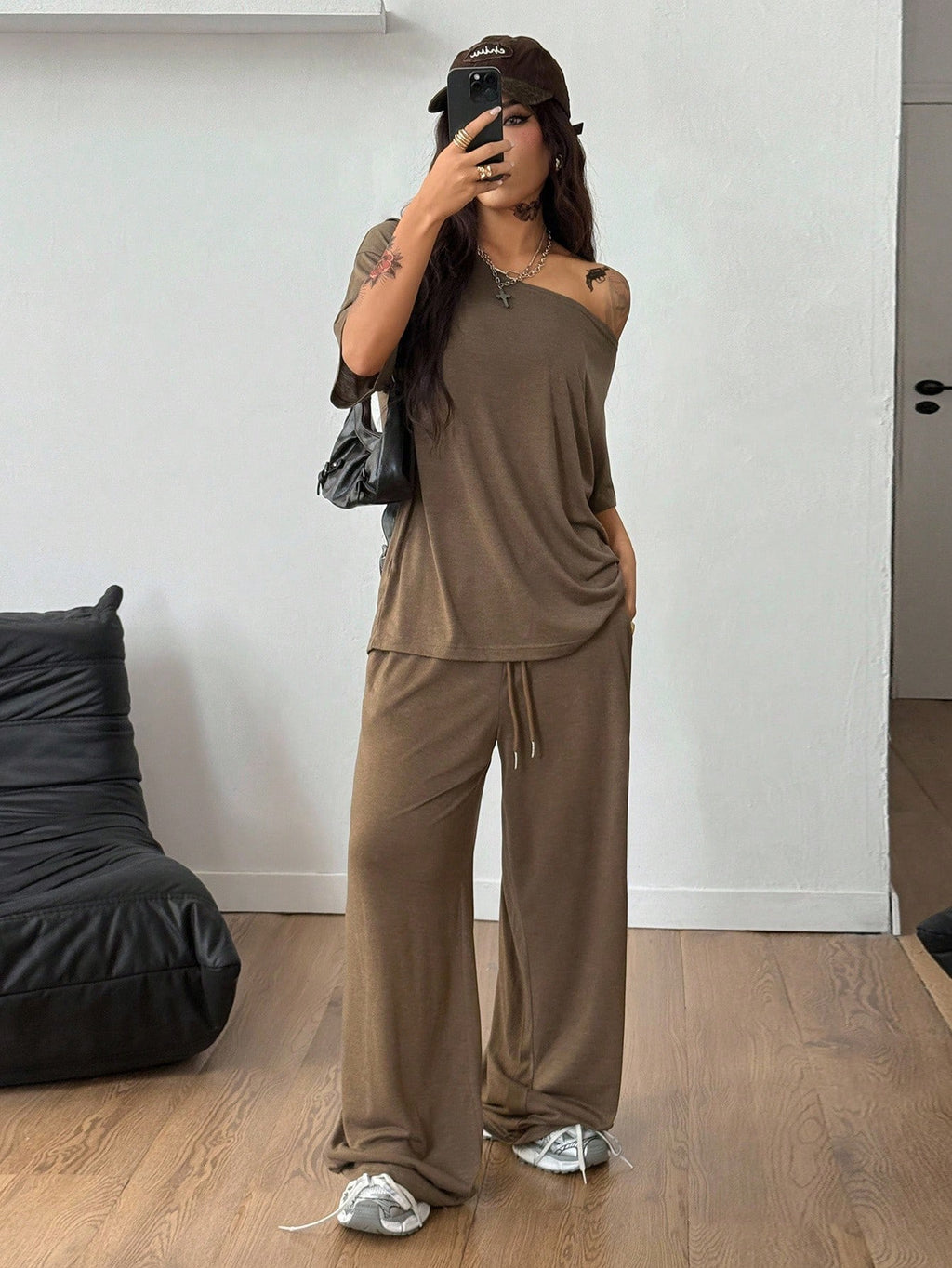 Women's Casual Solid Color Diagonal Collar Wide-Leg Pants