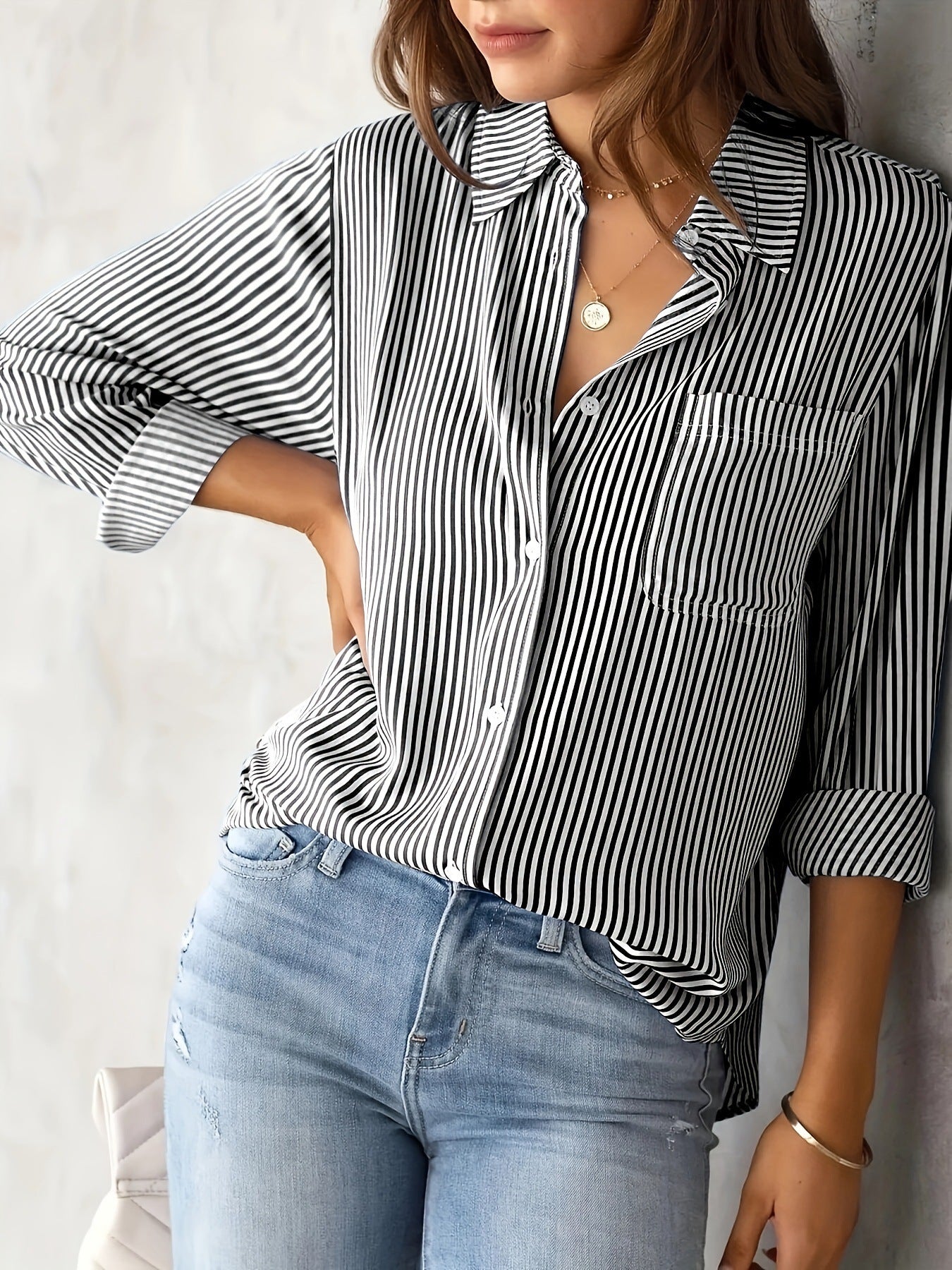 Casual long-sleeve shirt