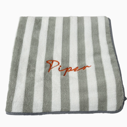Embroidered Coral Fleece Bath and Beach Towel