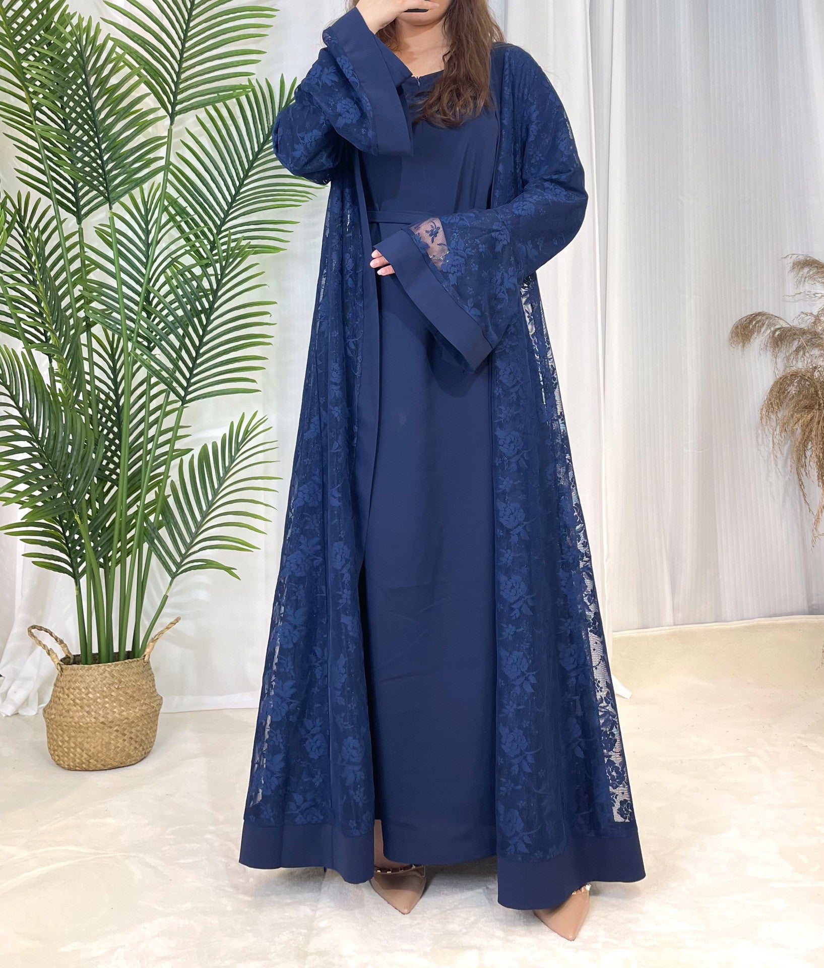 Elegant Lace Long Sleeve Dress